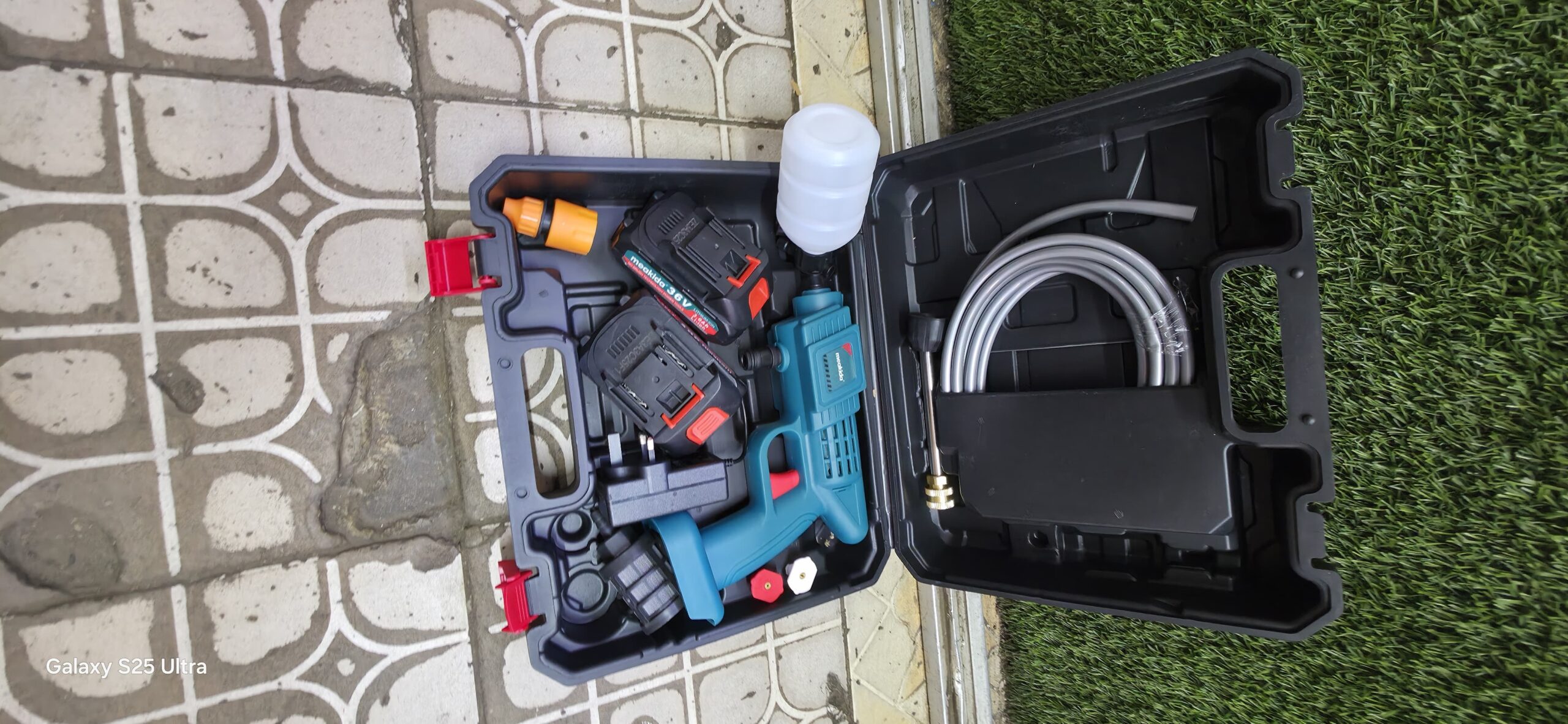 Meakida 48V Cordless Car Wash Machine
