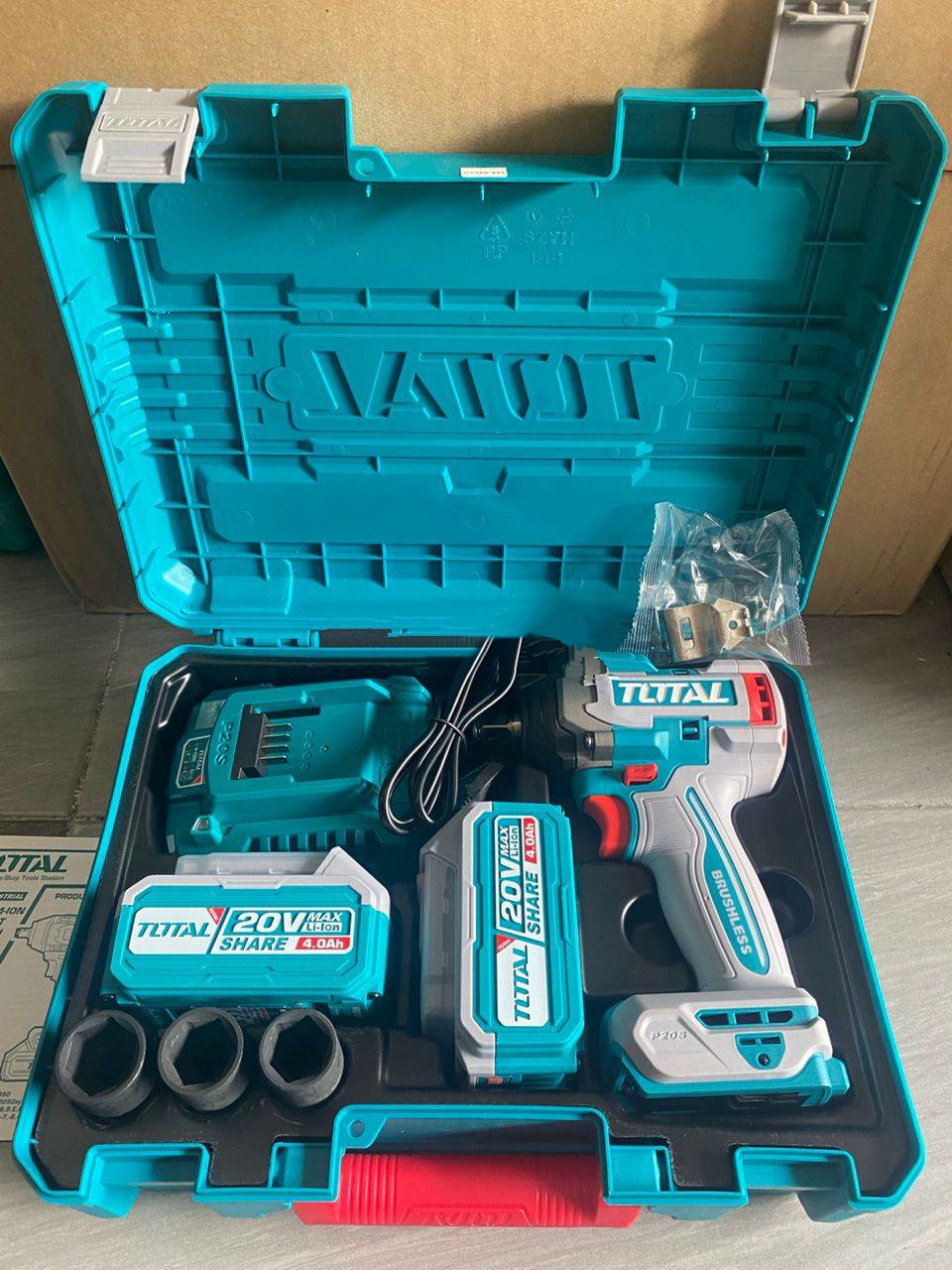 TOTAL Cordless impact wrench 20V - Image 2